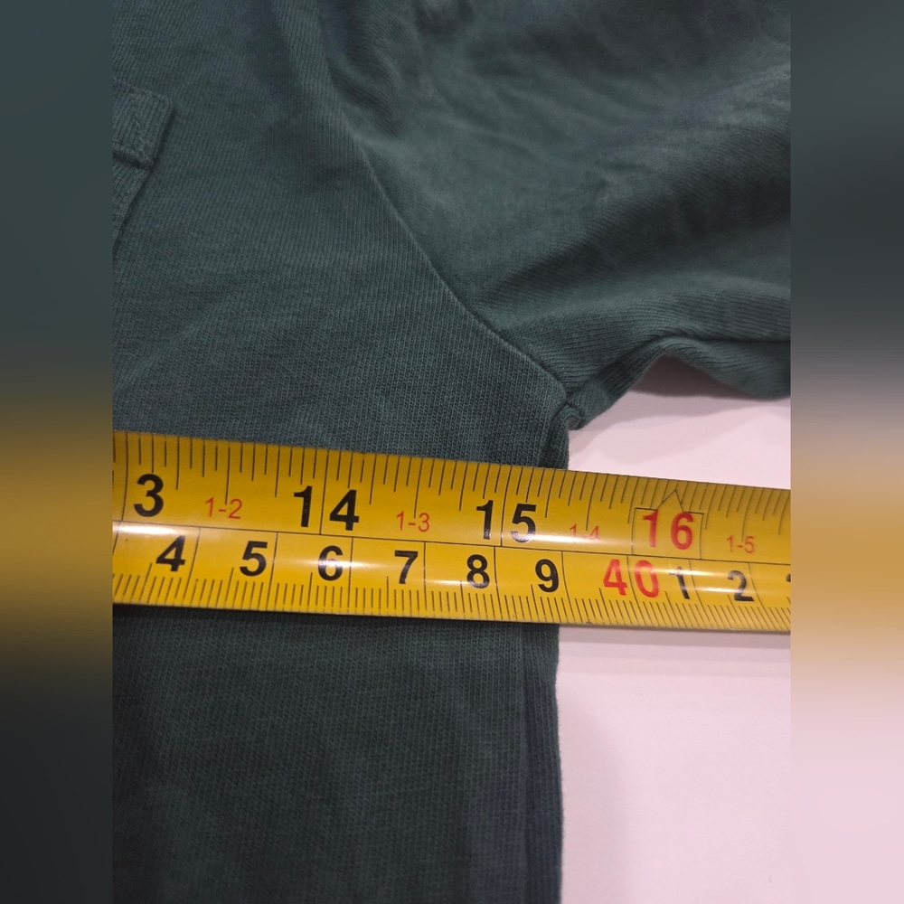 Vineyard Vines Green Long Sleeve Shirt Happy Holidays Sz.S(8-10) - Picture 6 of 9